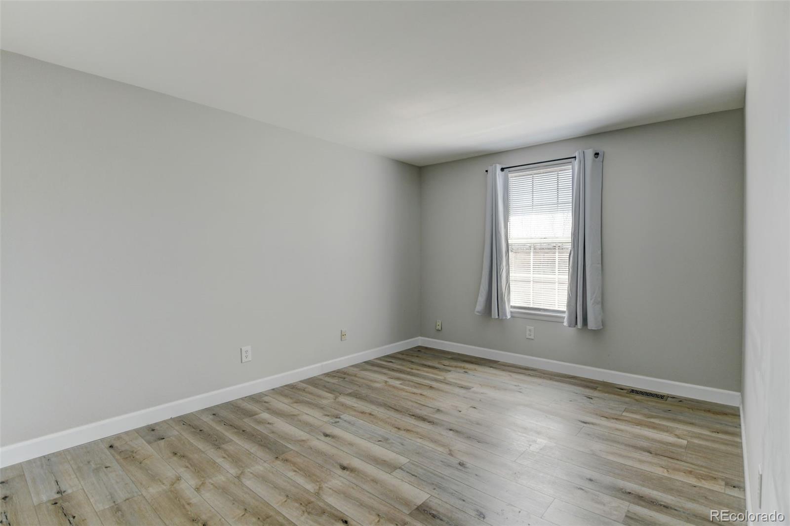 MLS Image #21 for 5321 s cody street,littleton, Colorado