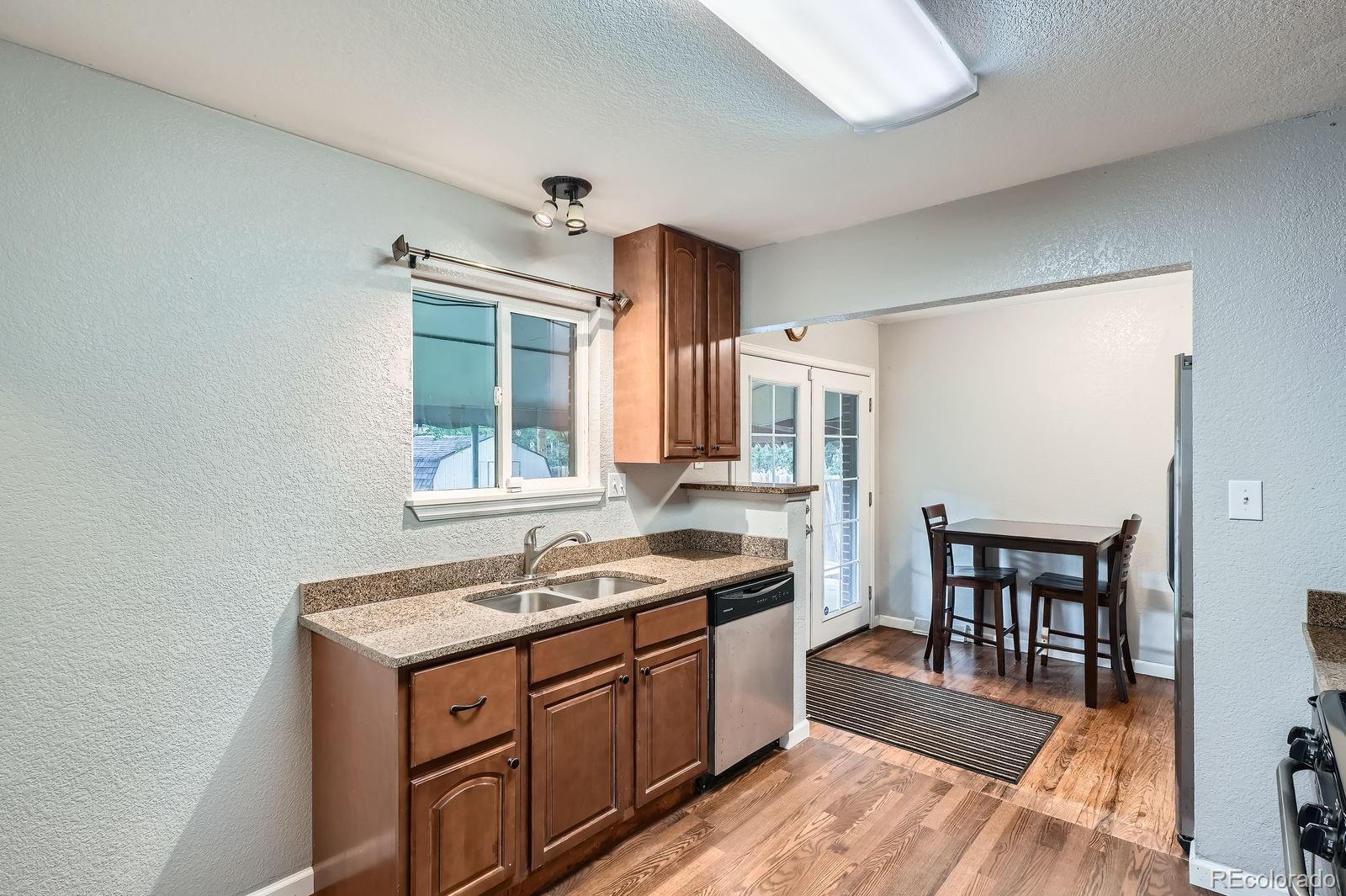 MLS Image #4 for 921  dakin street,denver, Colorado