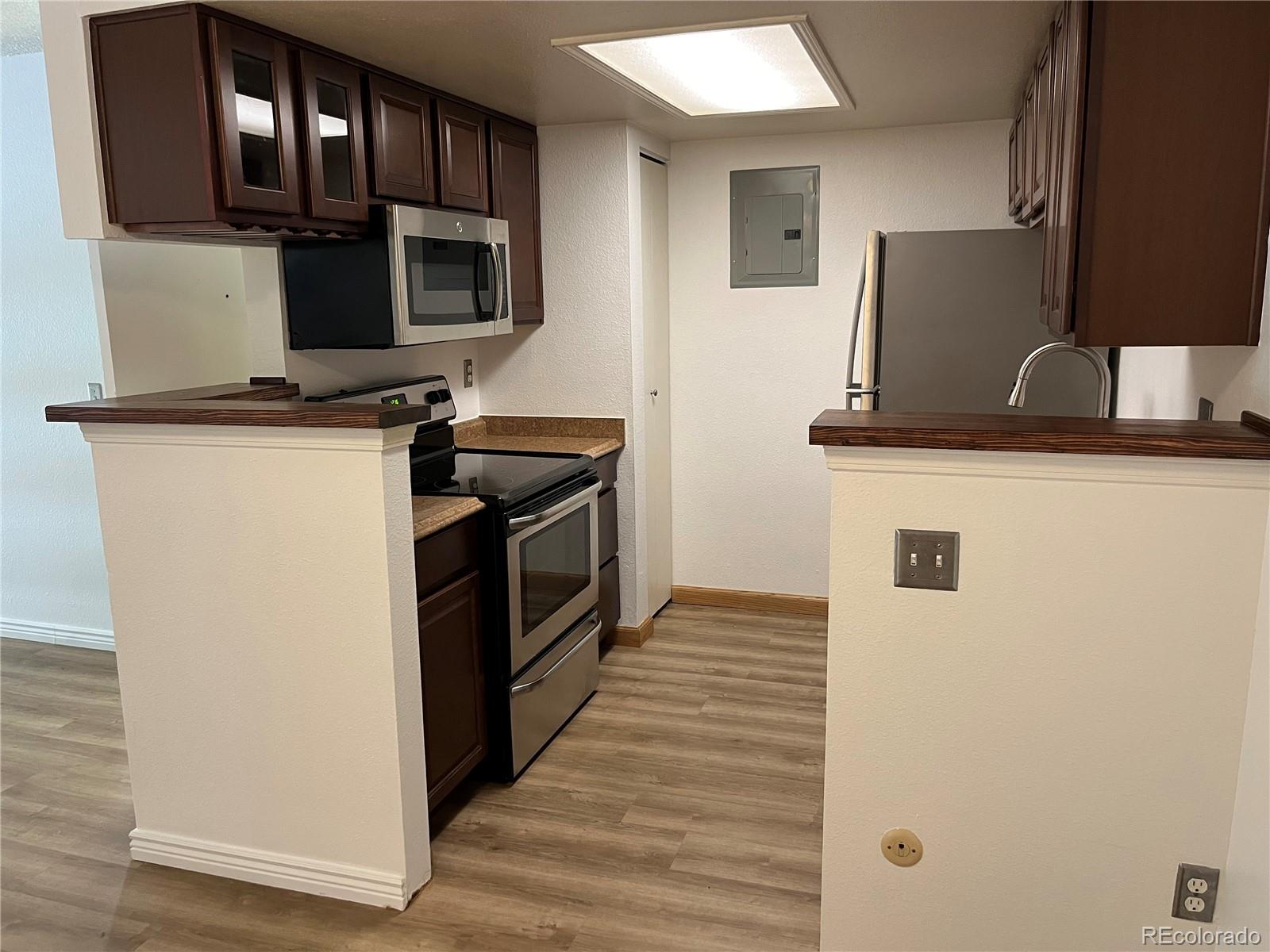MLS Image #7 for 8555  fairmount drive,denver, Colorado