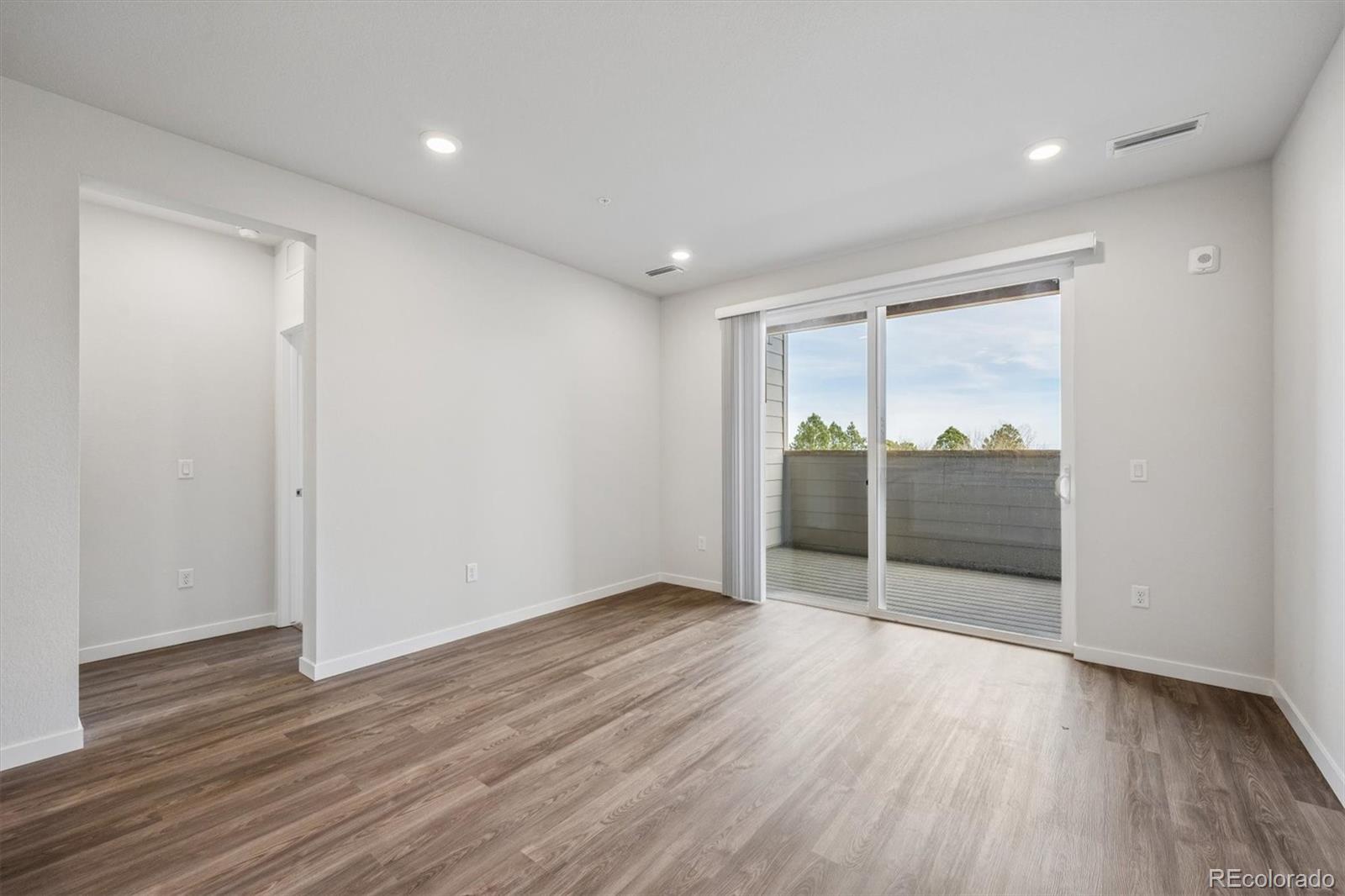 MLS Image #3 for 485  interlocken boulevard 201,broomfield, Colorado