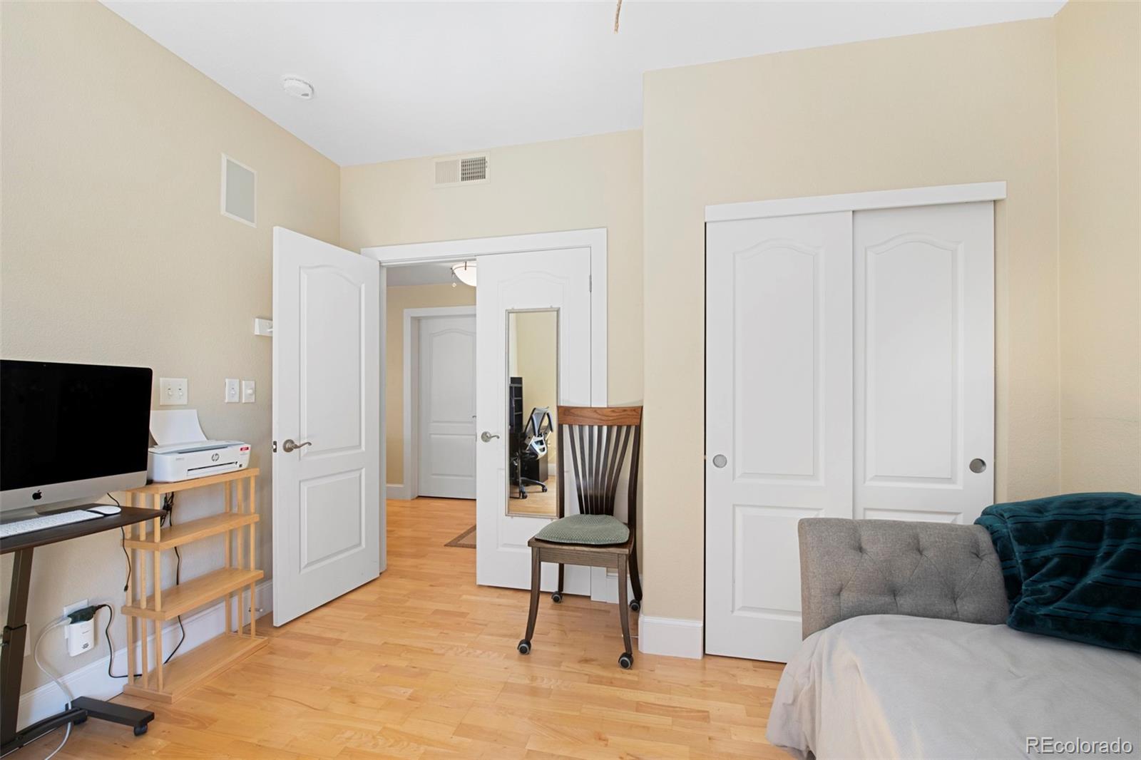 MLS Image #8 for 1560  milwaukee street 240,denver, Colorado