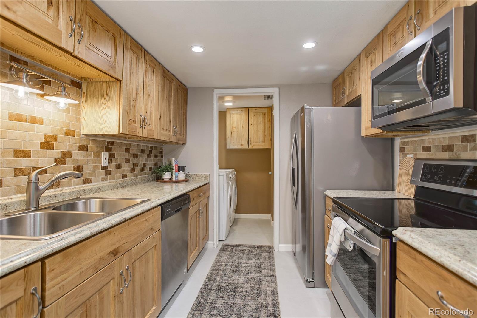 MLS Image #12 for 3550 s harlan street,denver, Colorado