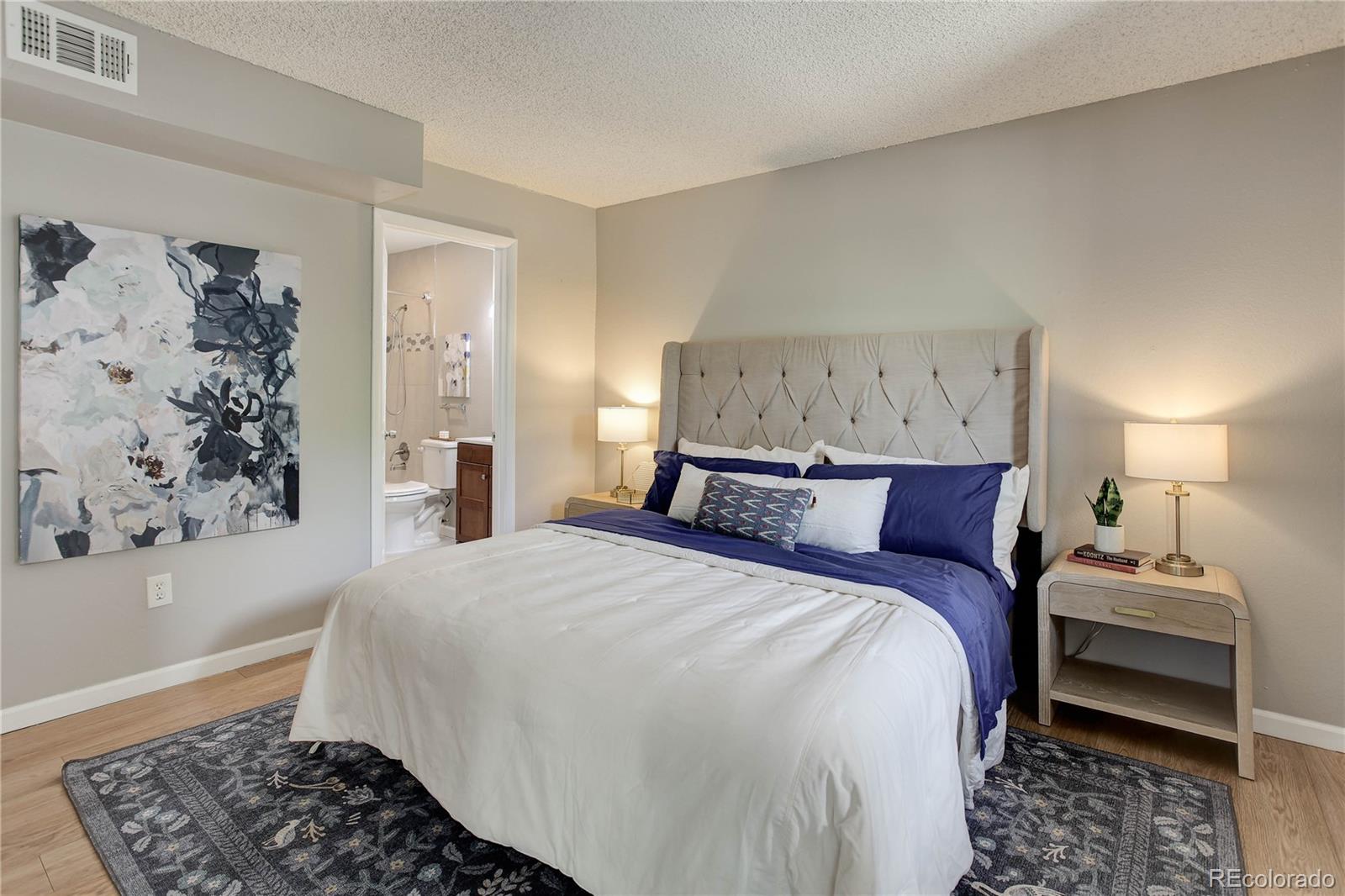 MLS Image #5 for 3550 s harlan street,denver, Colorado