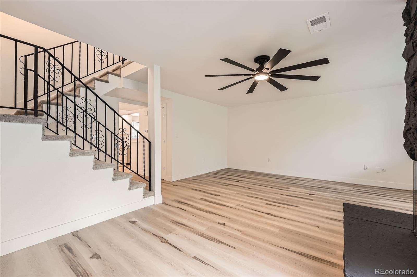 MLS Image #10 for 12010 e harvard avenue,aurora, Colorado