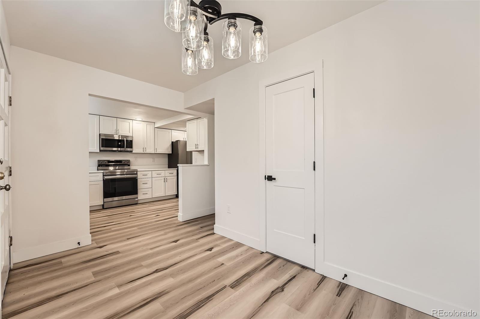 MLS Image #14 for 12010 e harvard avenue,aurora, Colorado