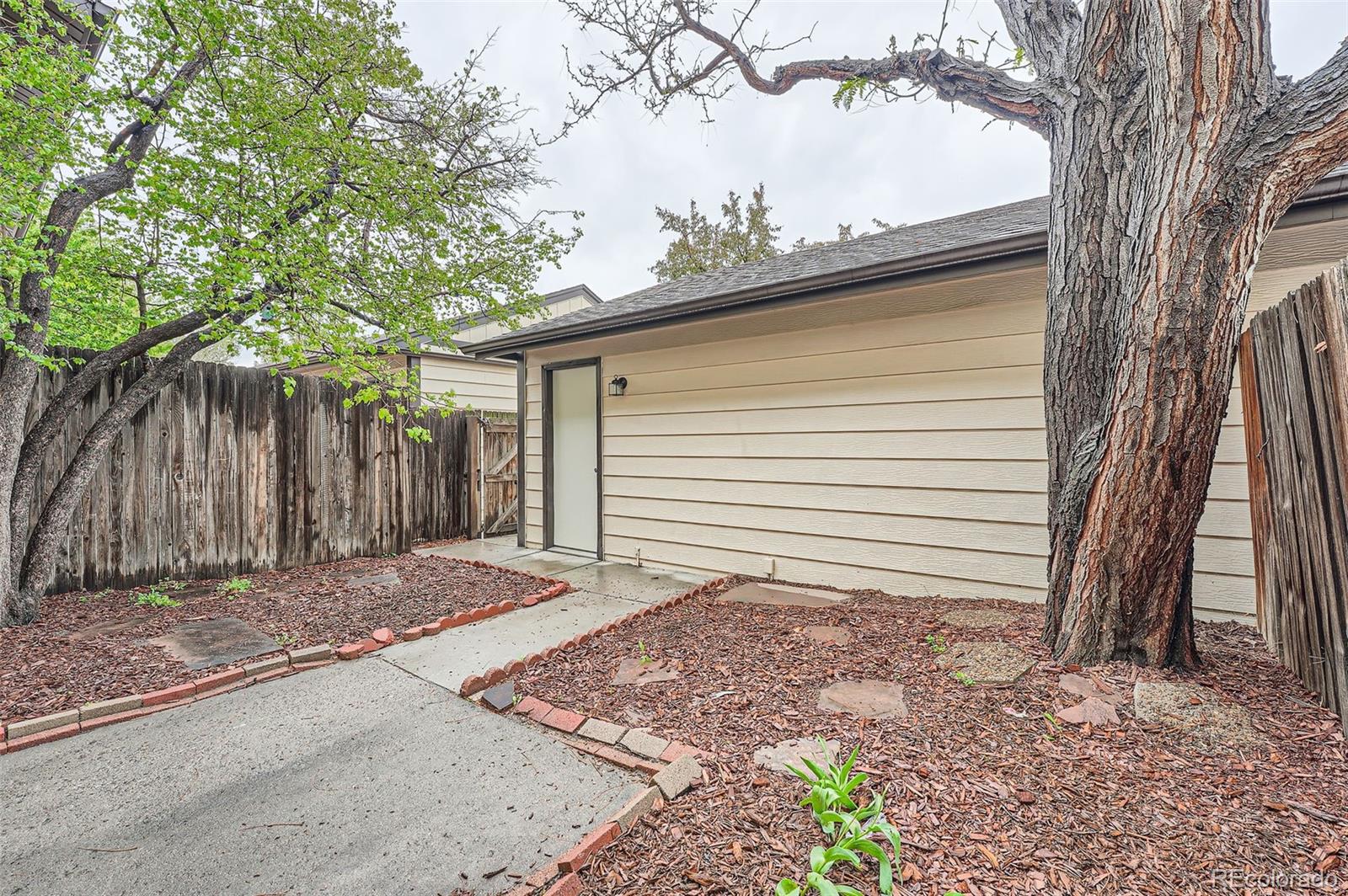 MLS Image #36 for 12010 e harvard avenue,aurora, Colorado
