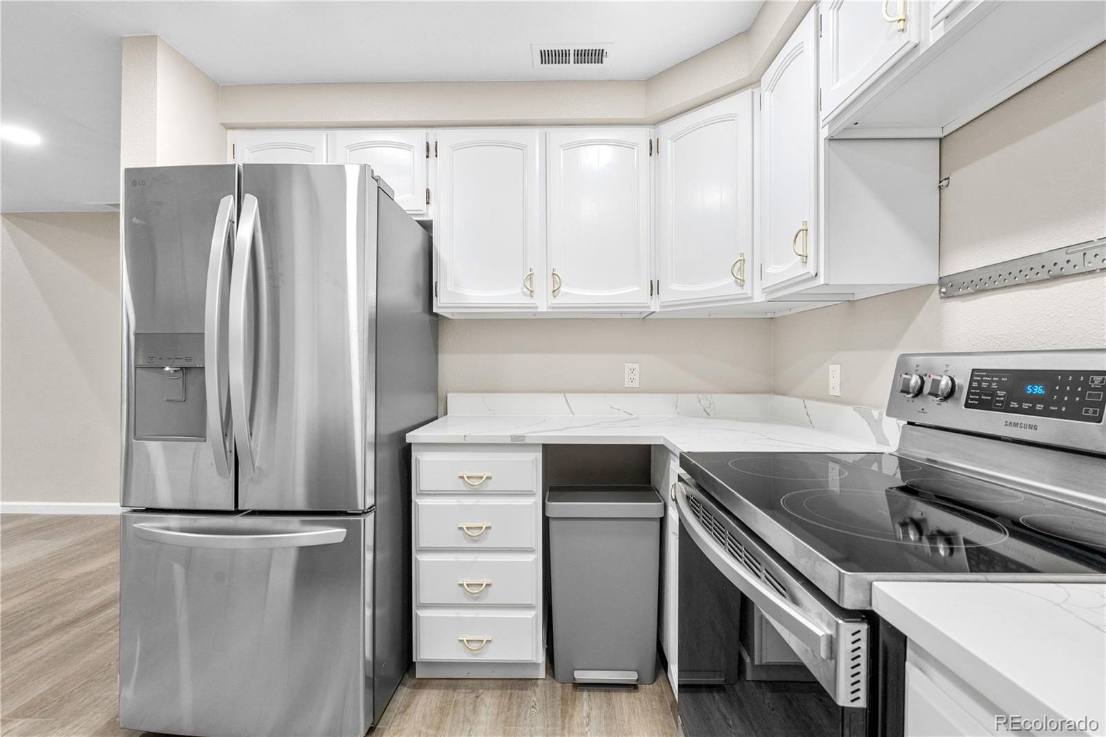 MLS Image #4 for 701  harlan street,lakewood, Colorado