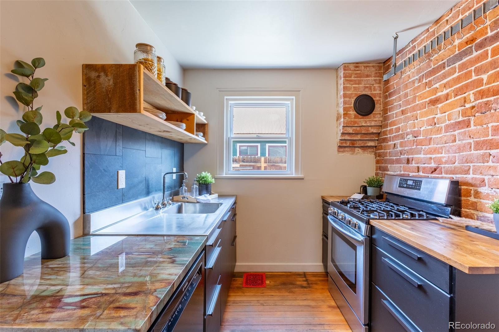 MLS Image #12 for 604 w 1st street,salida, Colorado