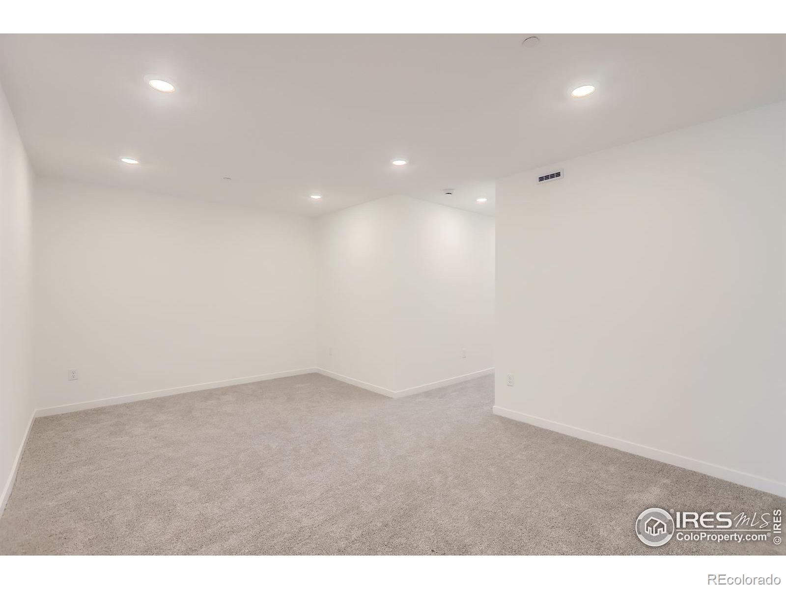 MLS Image #24 for 2732  bear springs circle,longmont, Colorado