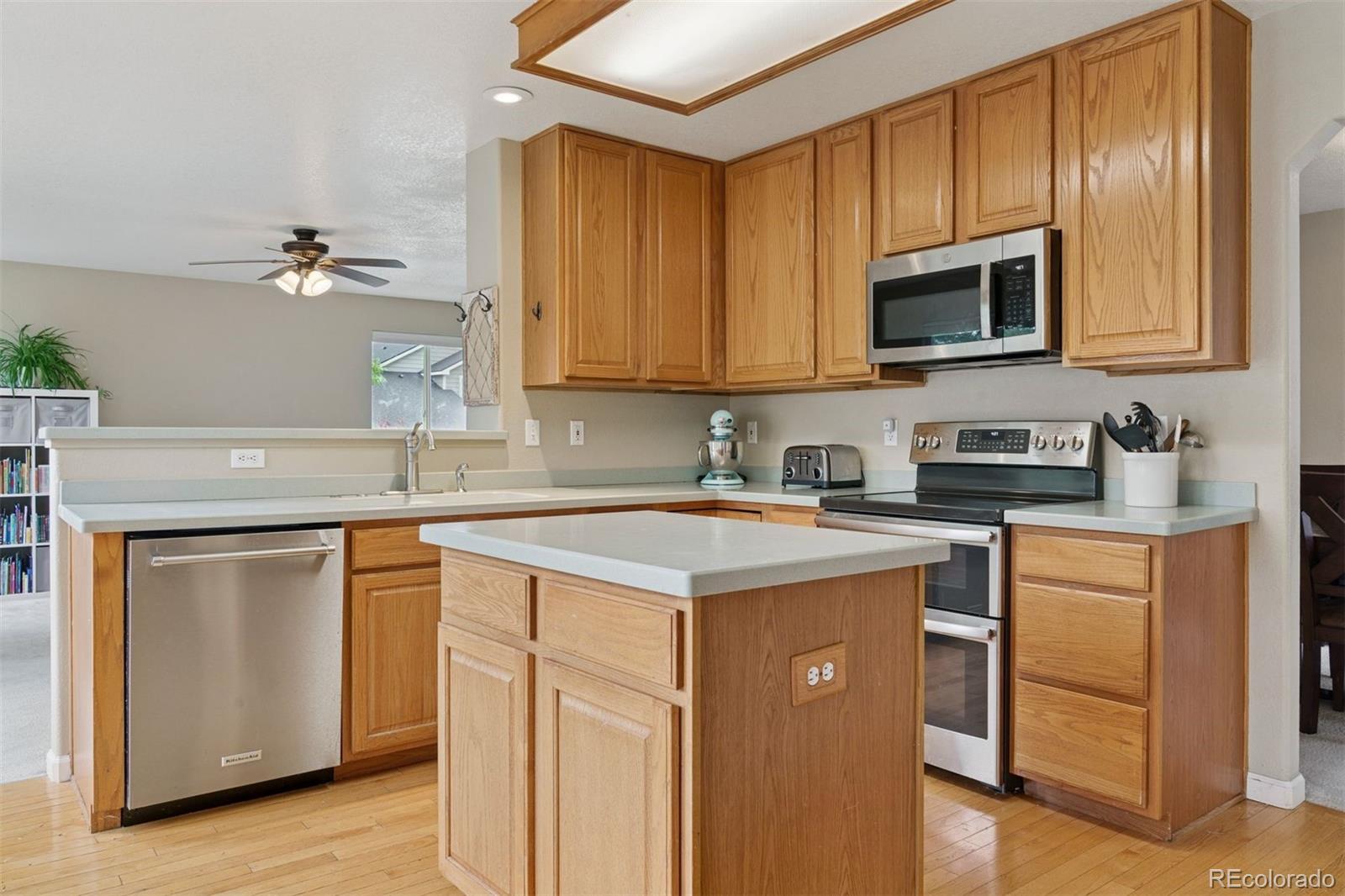 MLS Image #13 for 10570  humboldt peak way,parker, Colorado