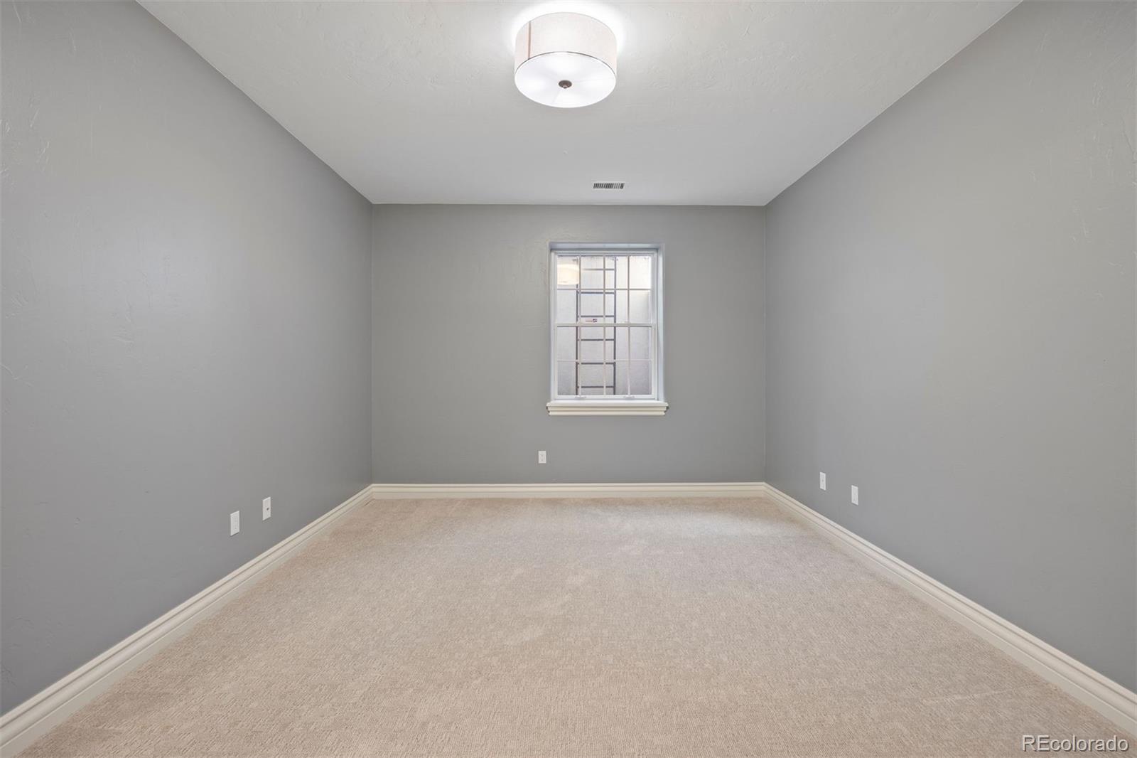 MLS Image #40 for 2500 s monroe street,denver, Colorado