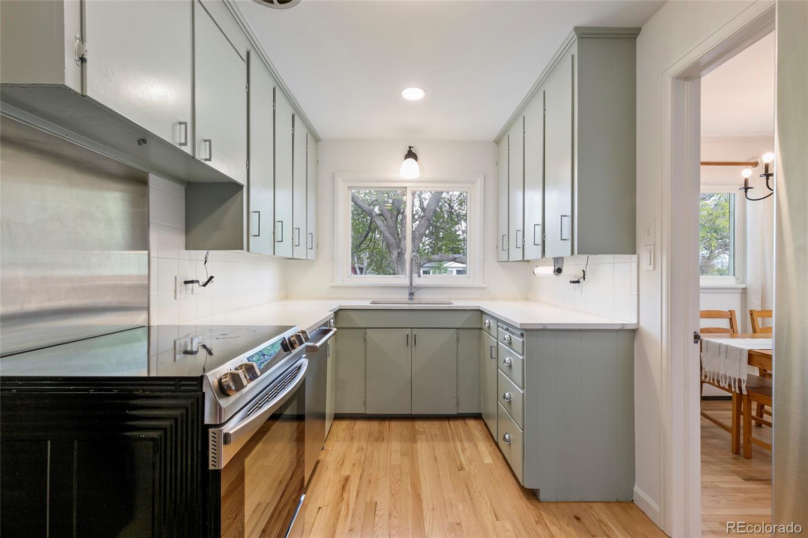 MLS Image #14 for 5115  bryant street,denver, Colorado