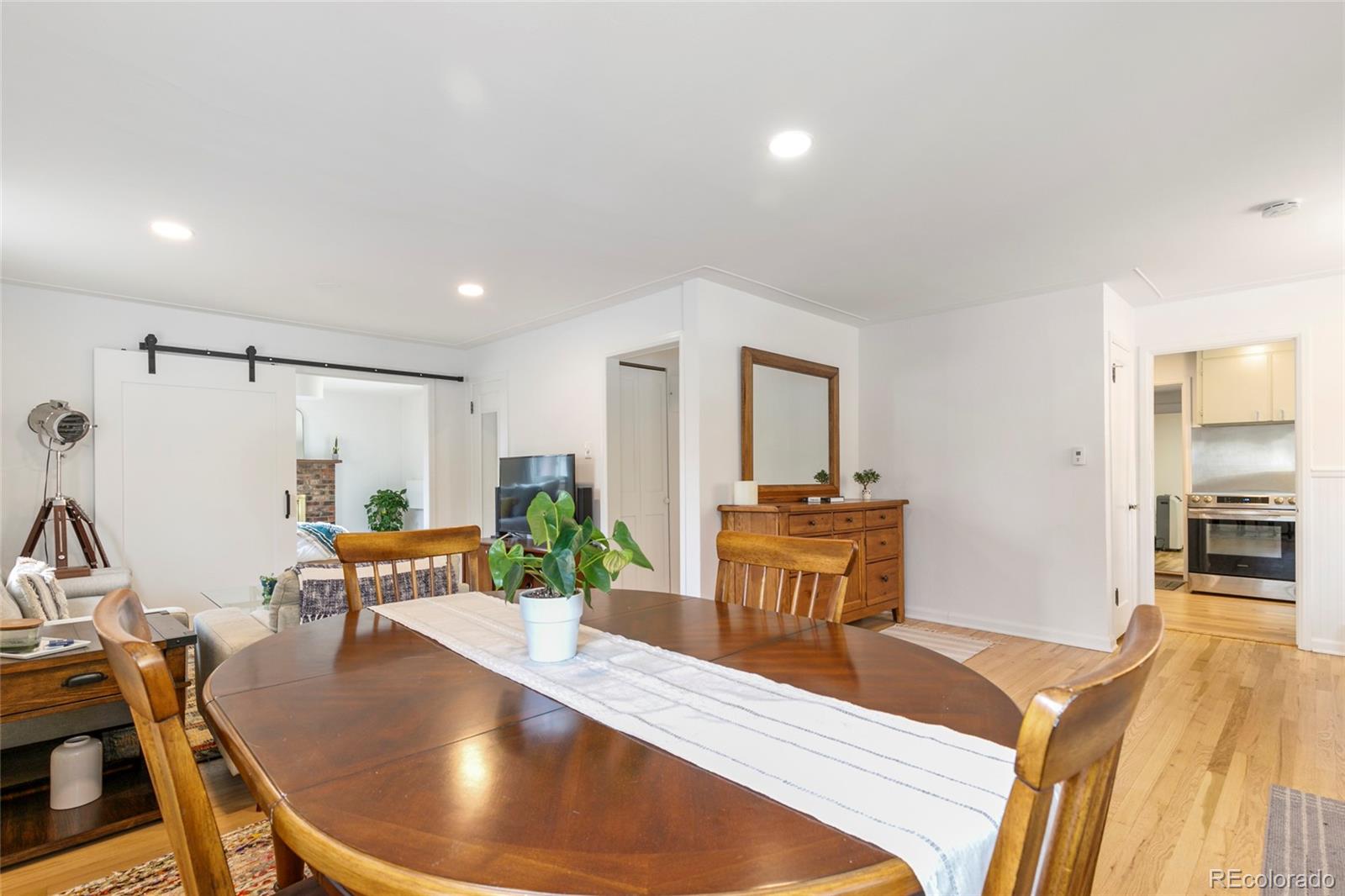 MLS Image #4 for 5115  bryant street,denver, Colorado