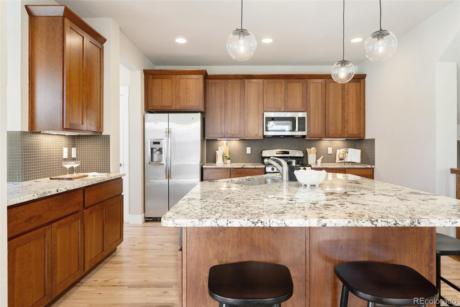 MLS Image #6 for 2161  willow court,denver, Colorado
