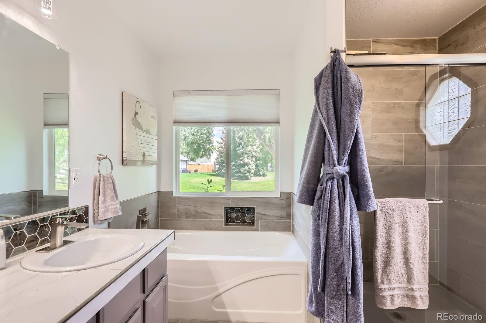 MLS Image #7 for 2953  vye court,loveland, Colorado