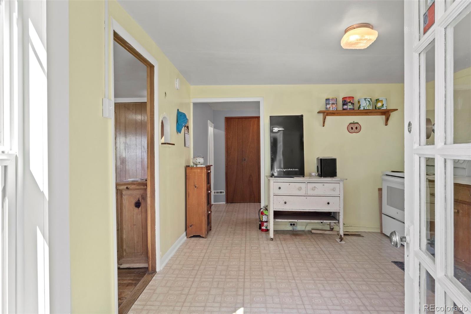 MLS Image #15 for 517  eleventh street,victor, Colorado
