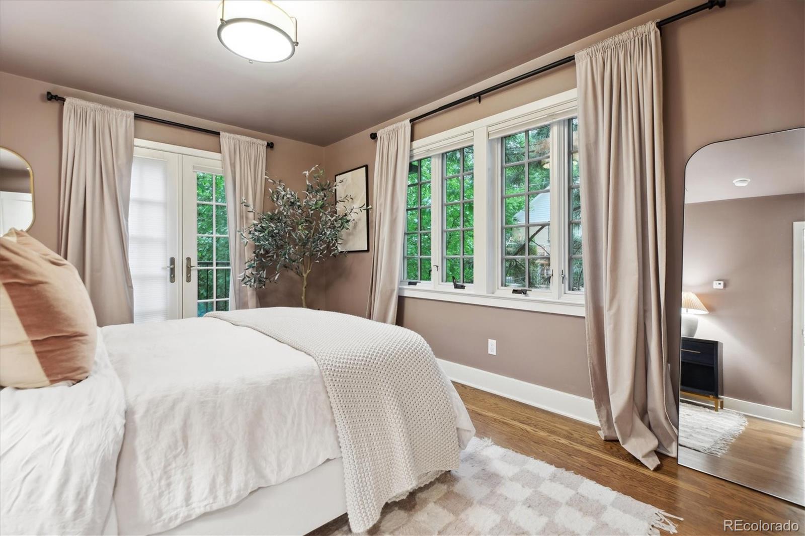 MLS Image #23 for 536 n williams street,denver, Colorado