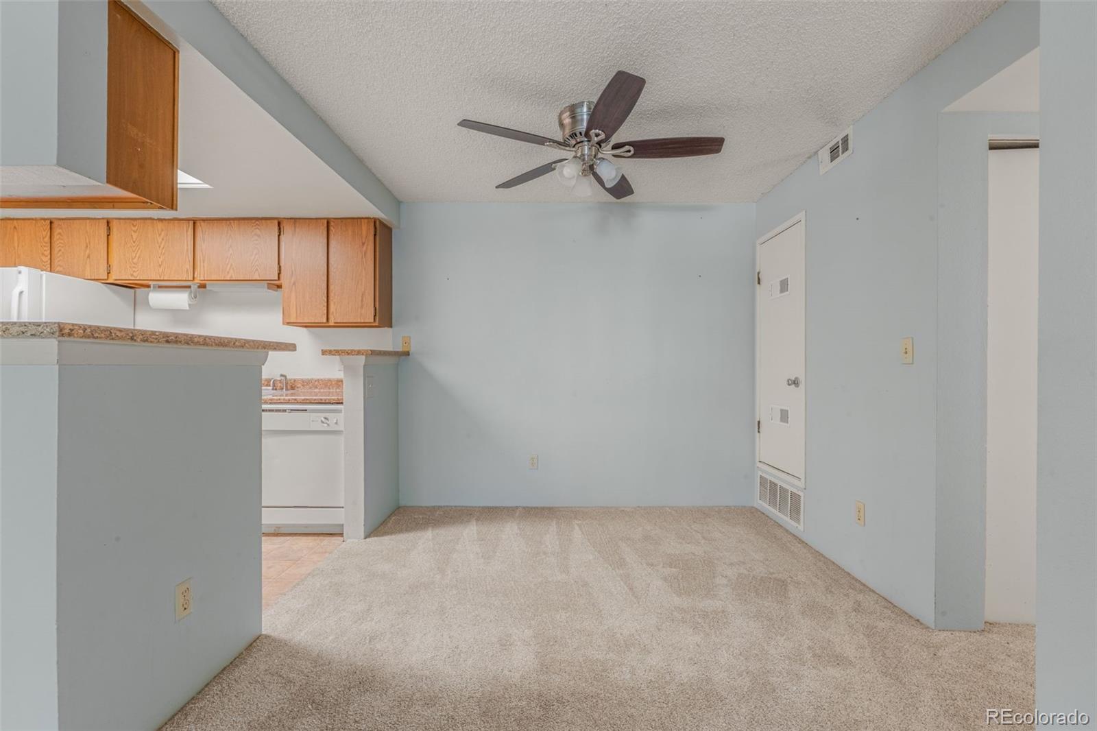 MLS Image #3 for 1792 s pitkin circle,aurora, Colorado