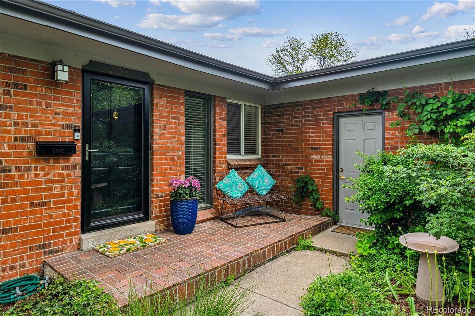 MLS Image #2 for 2041 w briarwood avenue,littleton, Colorado