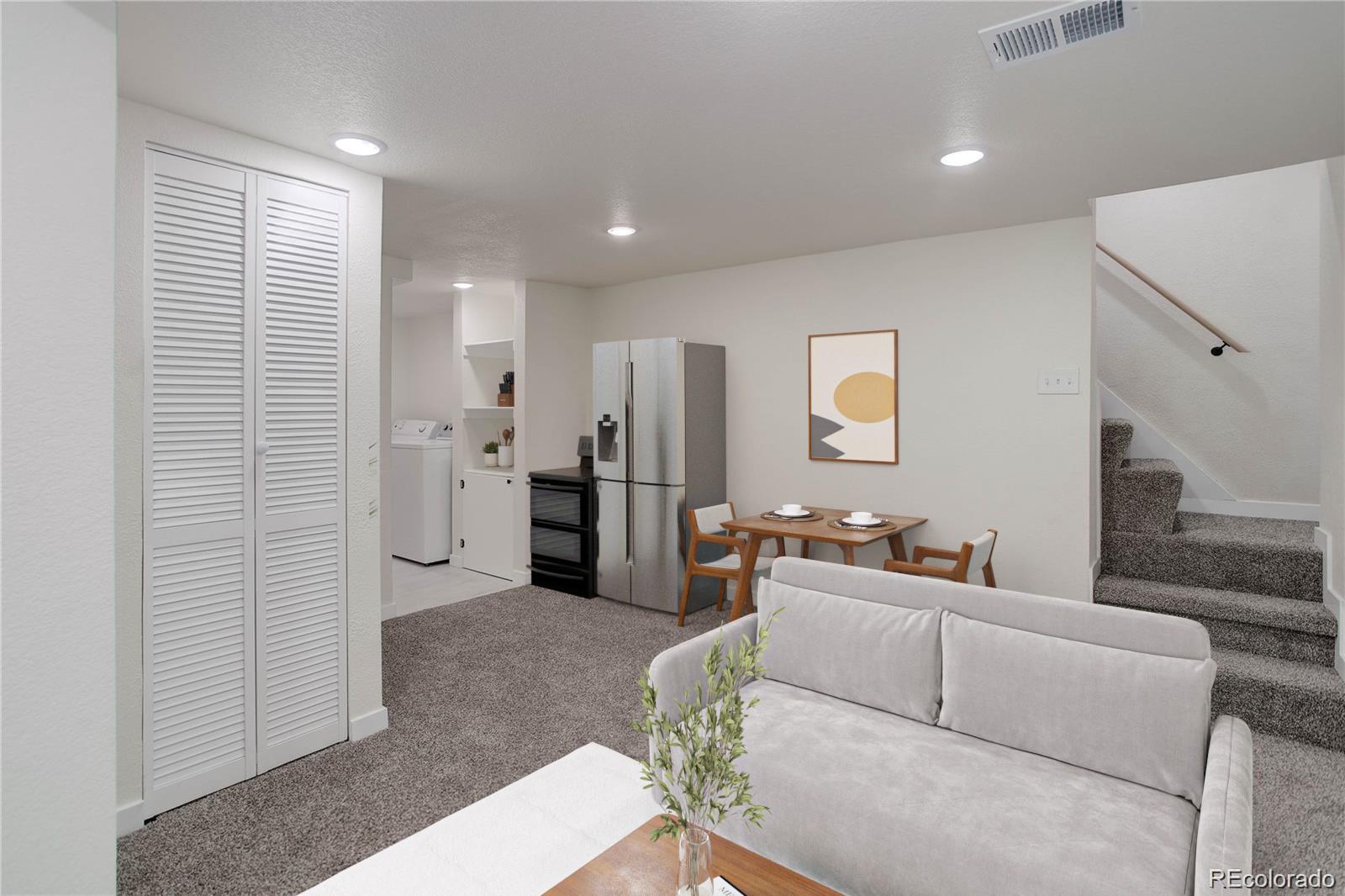 MLS Image #18 for 141 s knox court,denver, Colorado