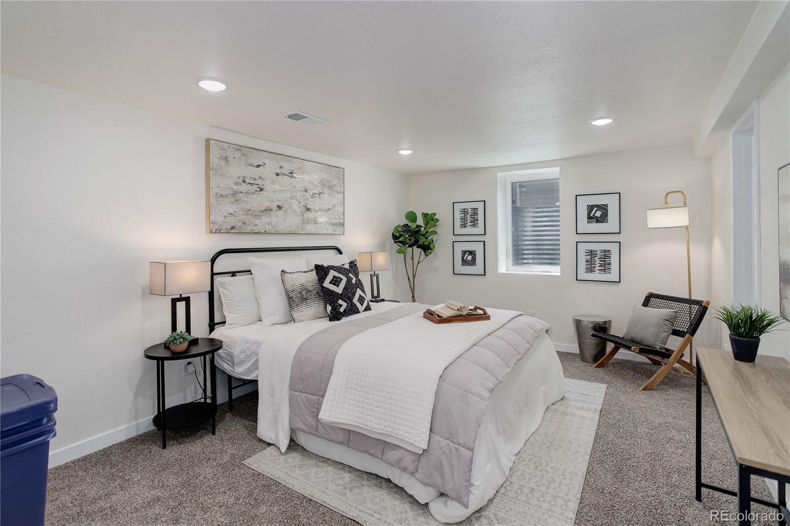 MLS Image #23 for 141 s knox court,denver, Colorado