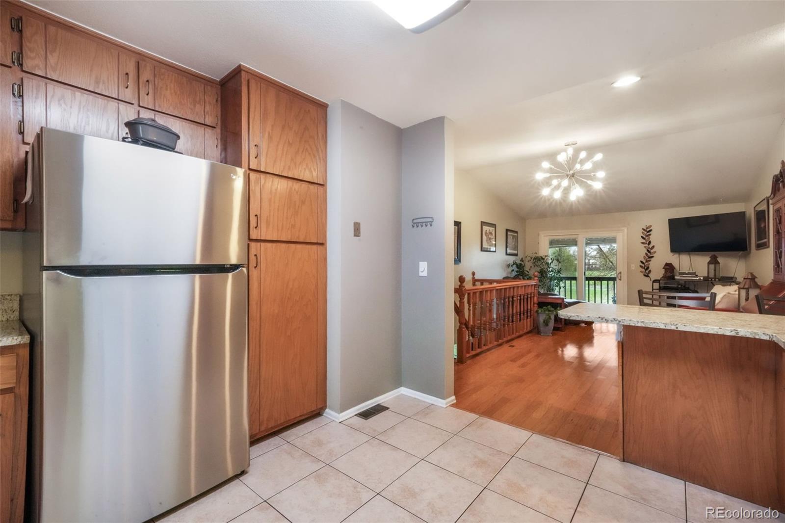 MLS Image #19 for 552  lakewood circle,colorado springs, Colorado