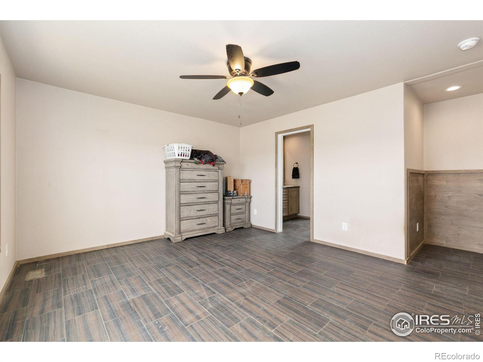 MLS Image #18 for 36501  county road 65 ,galeton, Colorado