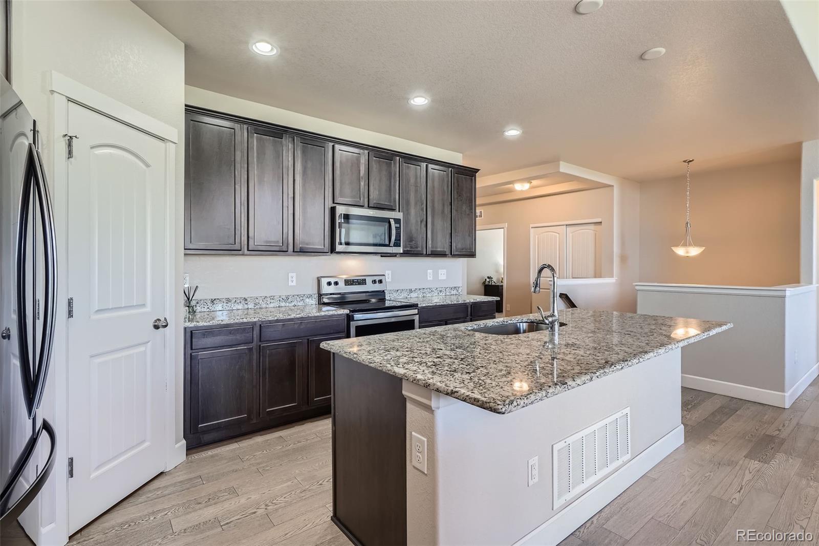 MLS Image #11 for 11926  barrentine loop,parker, Colorado