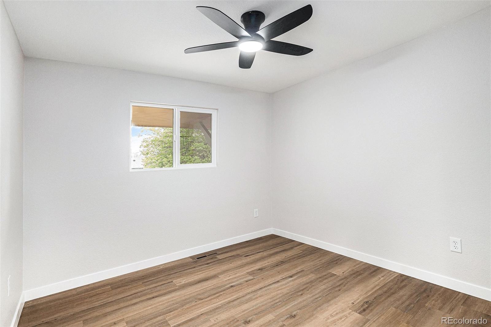 MLS Image #18 for 380 s xanadu street,aurora, Colorado