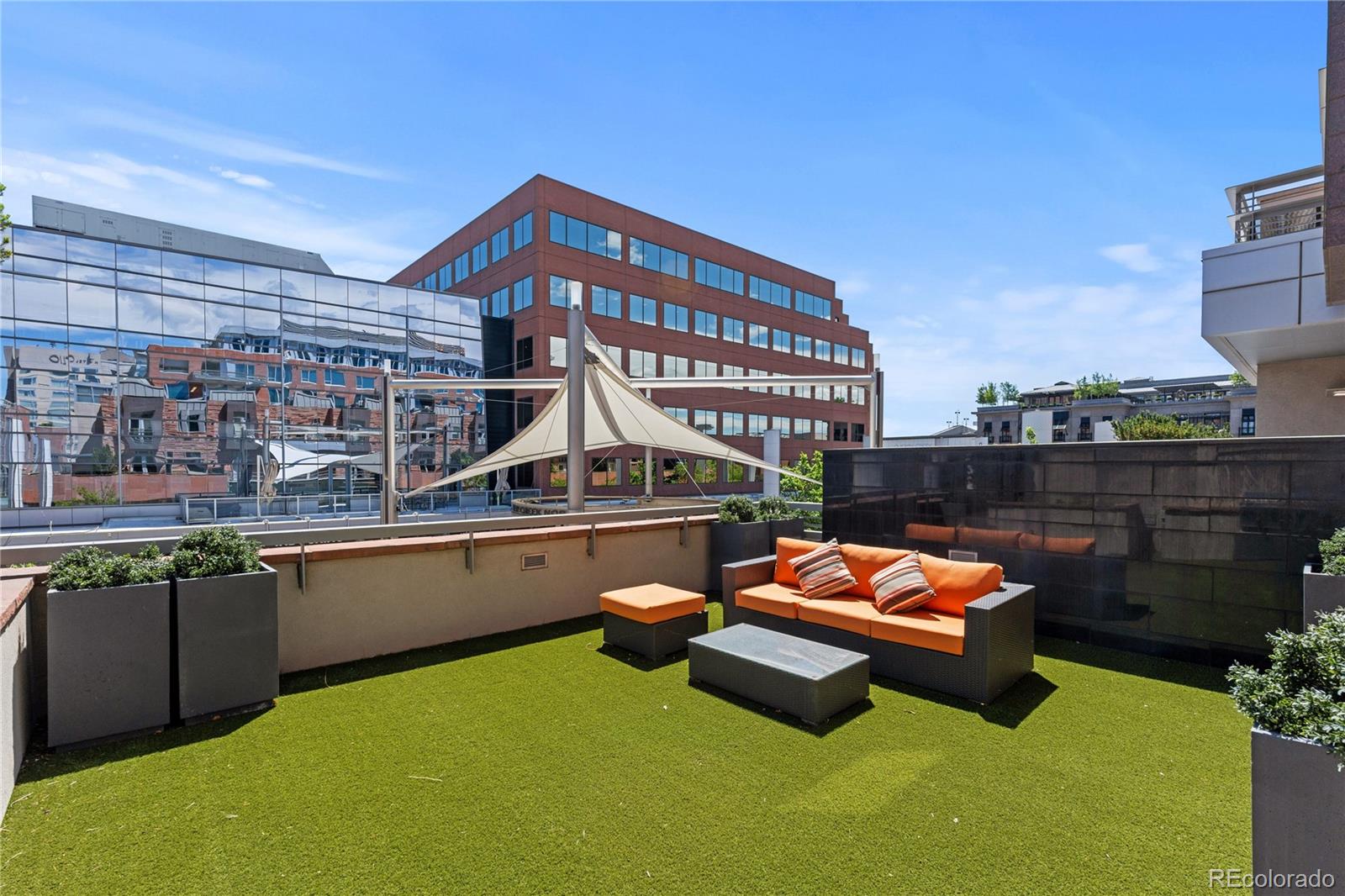 MLS Image #14 for 105  fillmore street,denver, Colorado