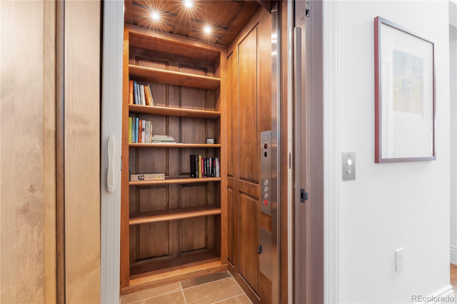 MLS Image #19 for 105  fillmore street,denver, Colorado