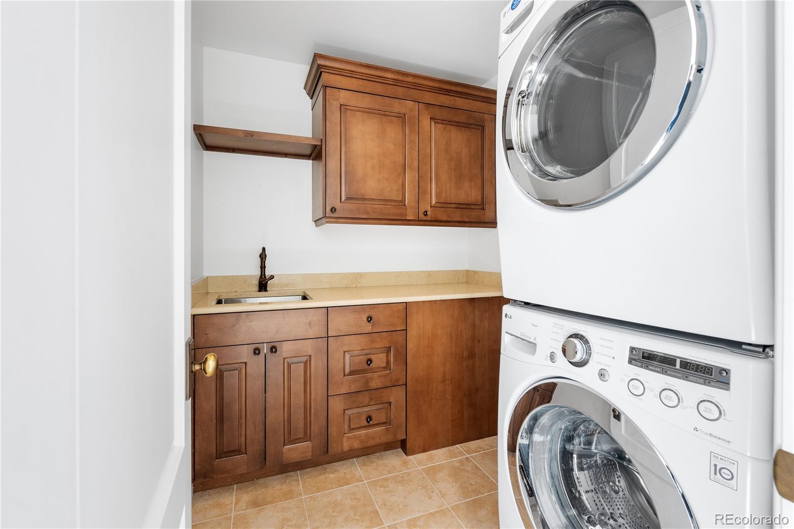 MLS Image #30 for 105  fillmore street,denver, Colorado