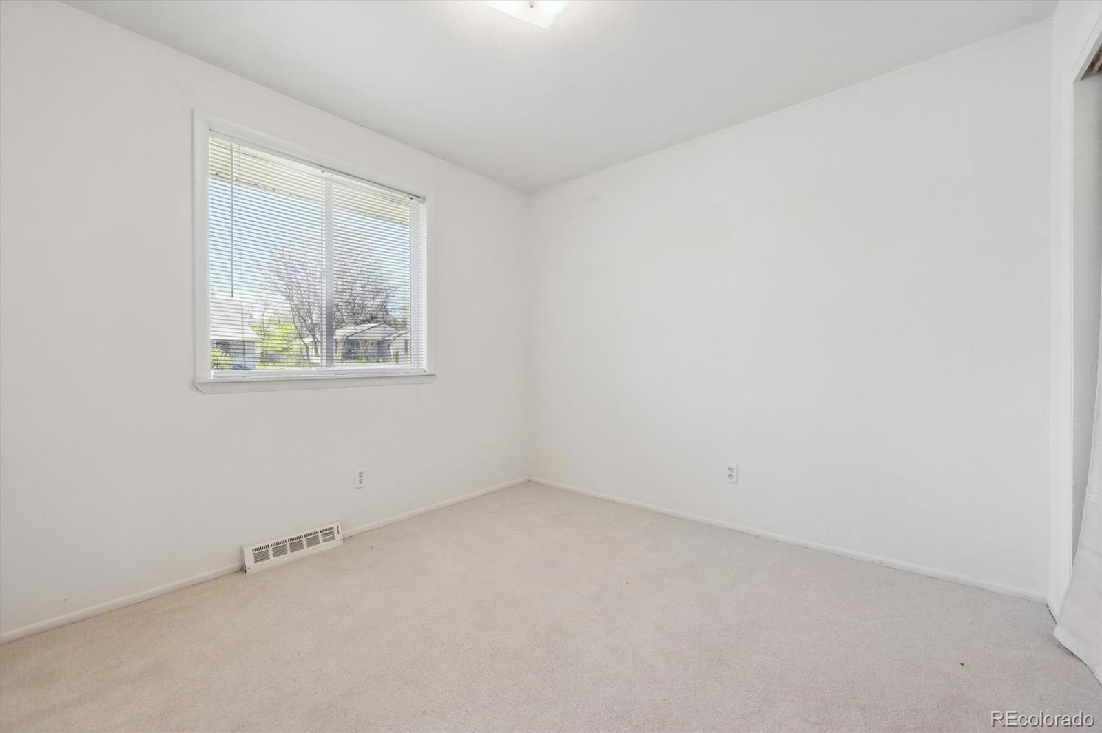 MLS Image #16 for 200  perry street,denver, Colorado