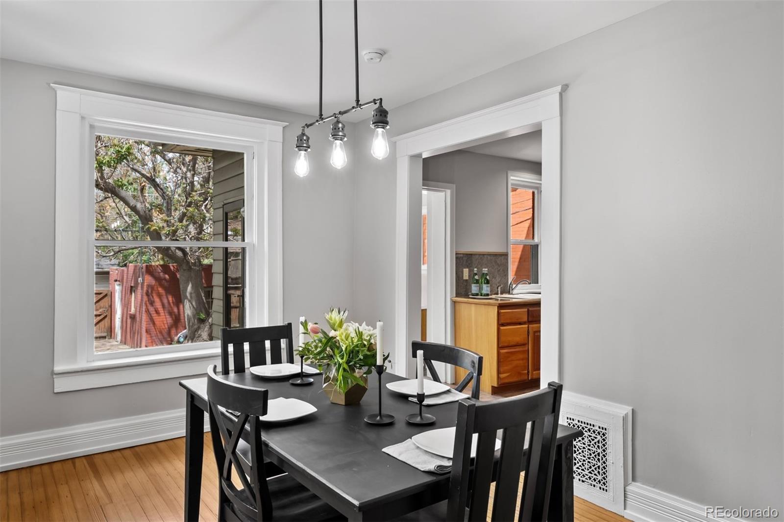 MLS Image #13 for 1545  steele street,denver, Colorado