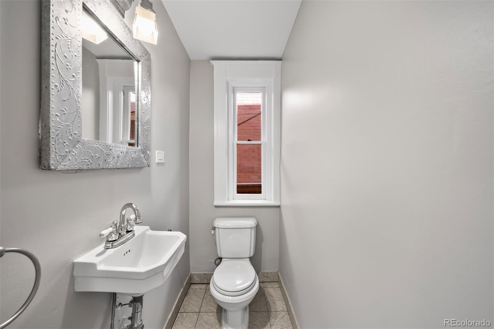 MLS Image #18 for 1545  steele street,denver, Colorado