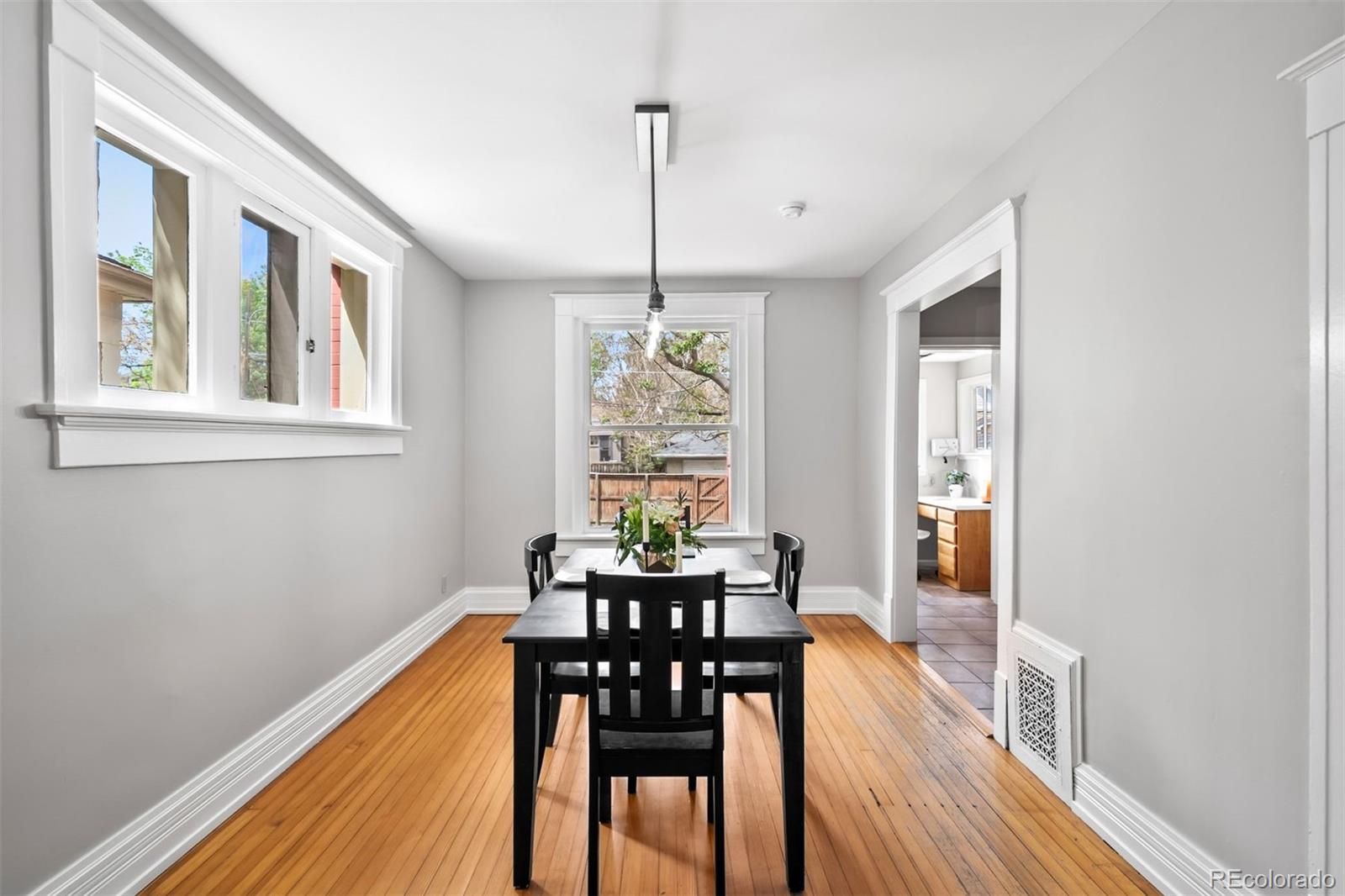 MLS Image #4 for 1545  steele street,denver, Colorado