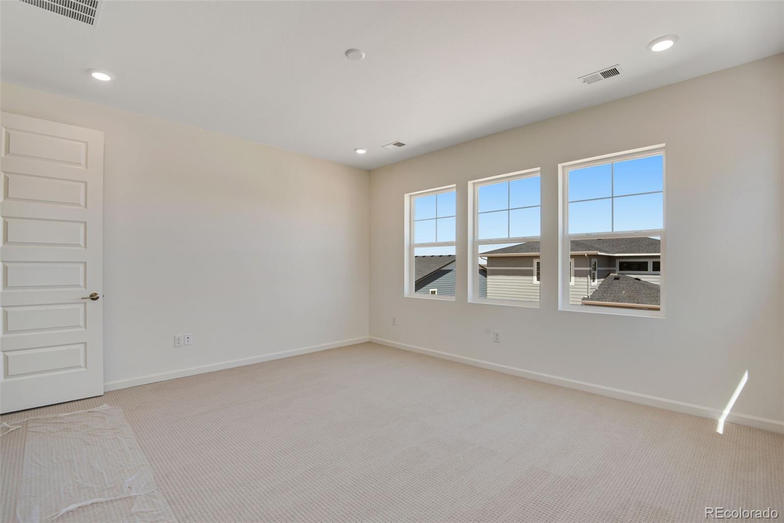 MLS Image #37 for 24563 e 34th avenue,aurora, Colorado