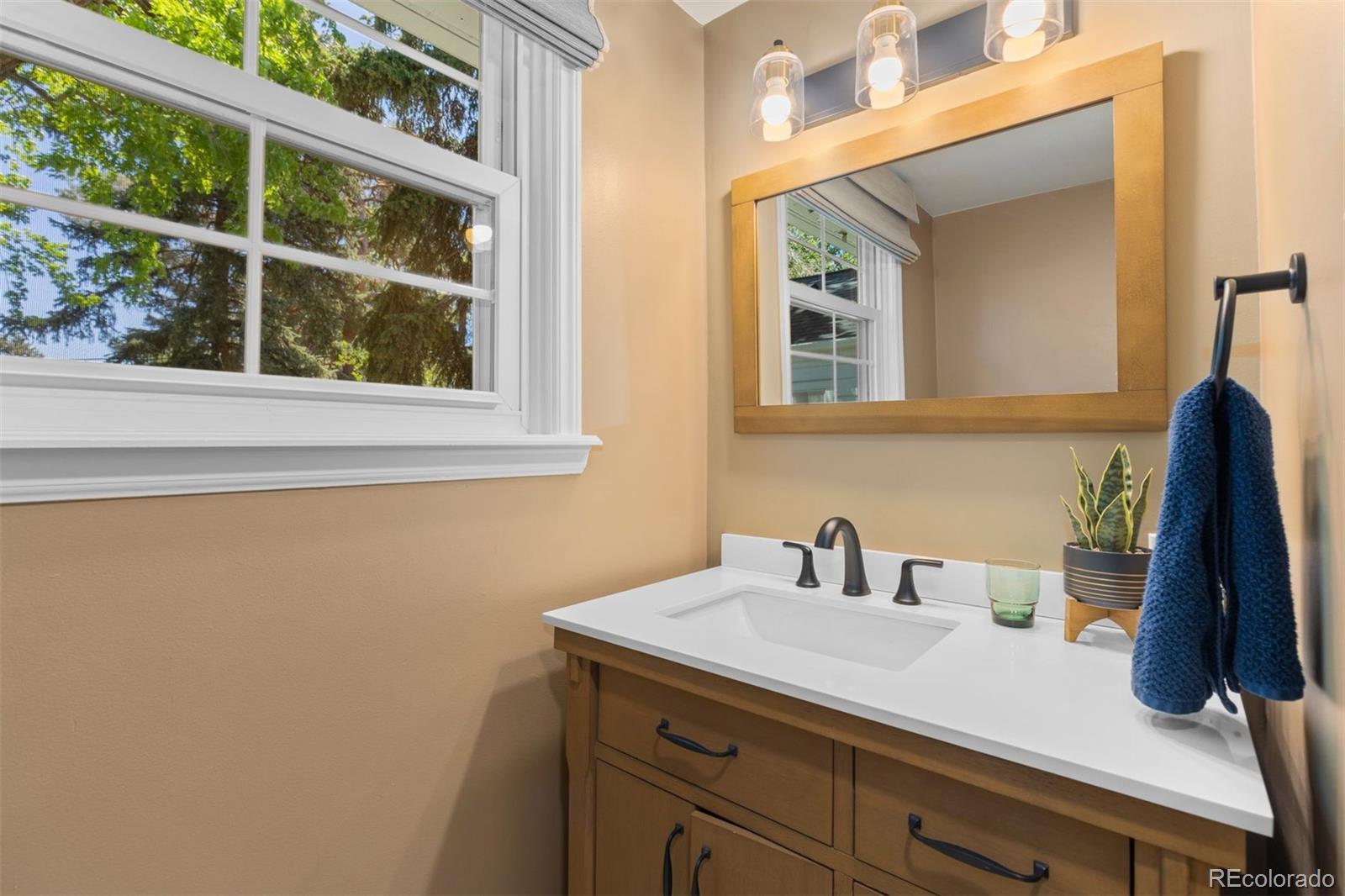 MLS Image #18 for 400  holly street,denver, Colorado