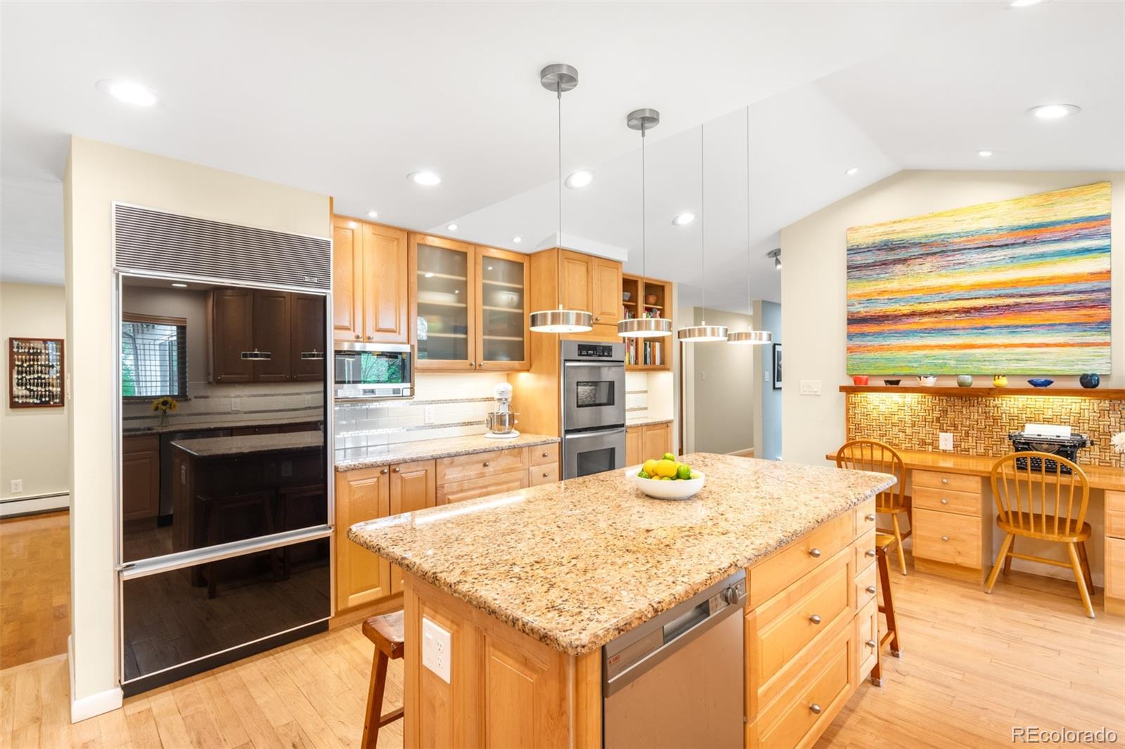 MLS Image #13 for 1800 s niagara way,denver, Colorado