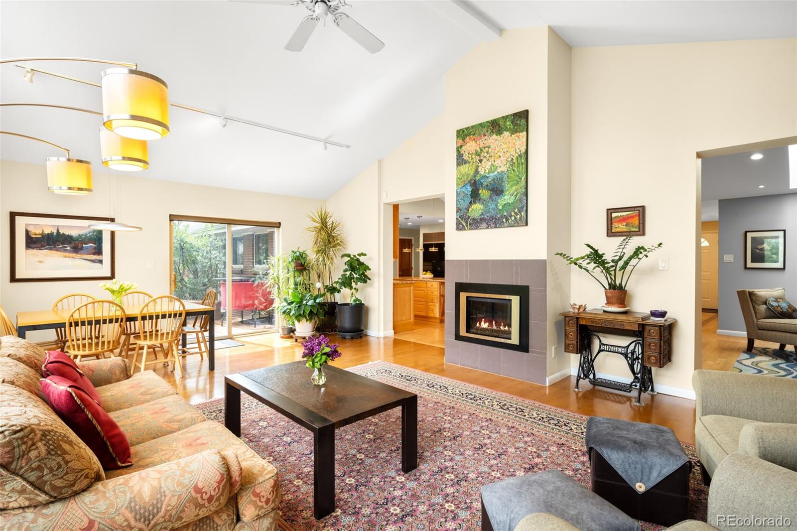 MLS Image #18 for 1800 s niagara way,denver, Colorado