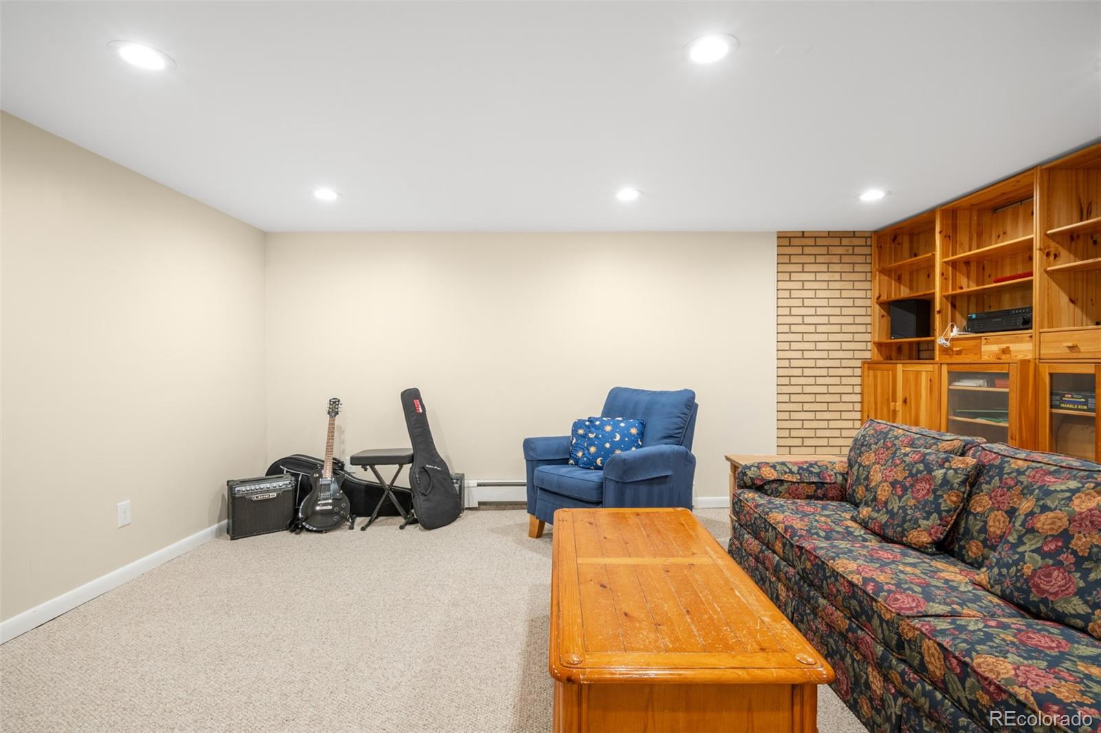 MLS Image #48 for 1800 s niagara way,denver, Colorado