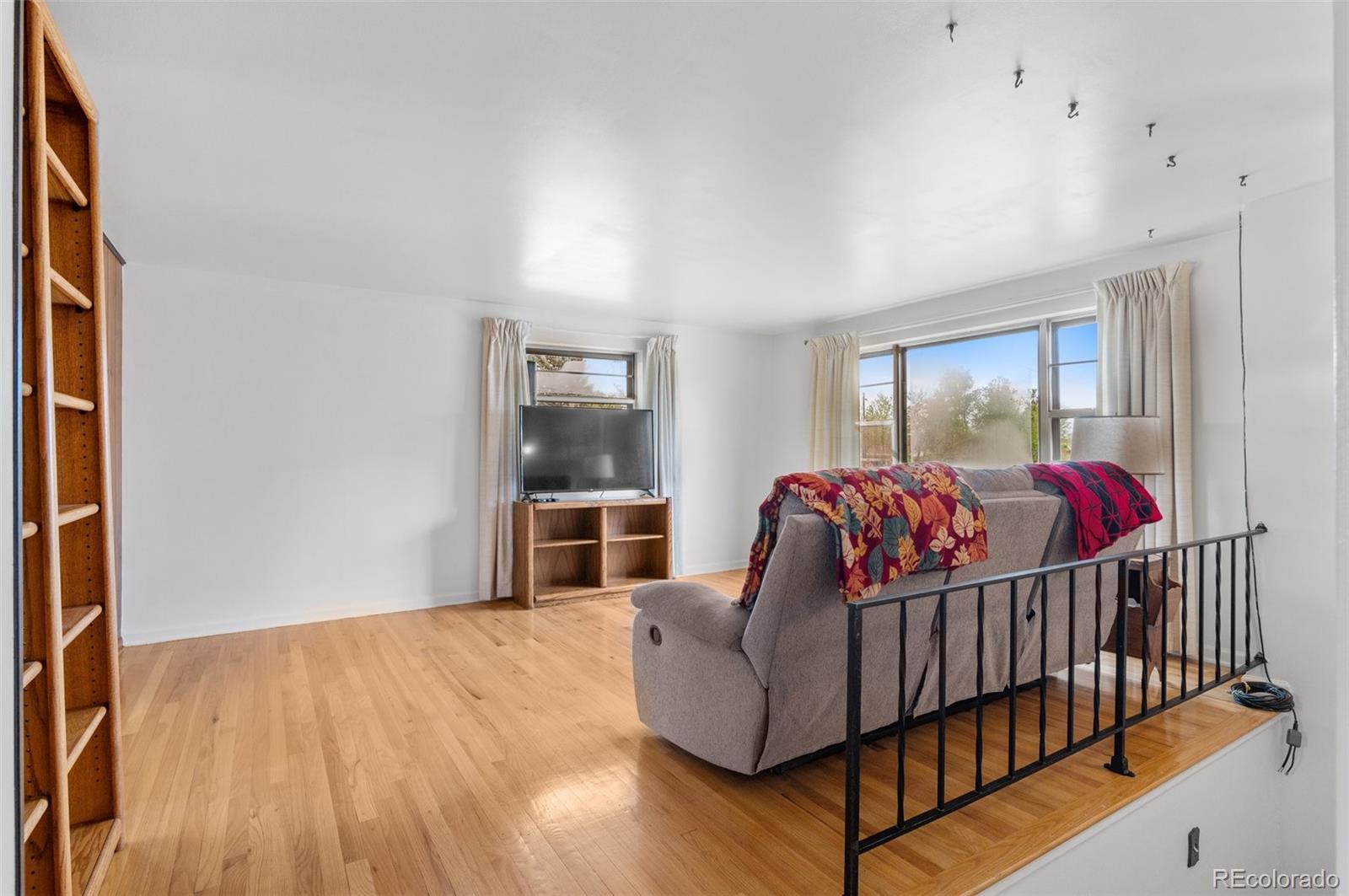 MLS Image #4 for 1549  dean drive,northglenn, Colorado