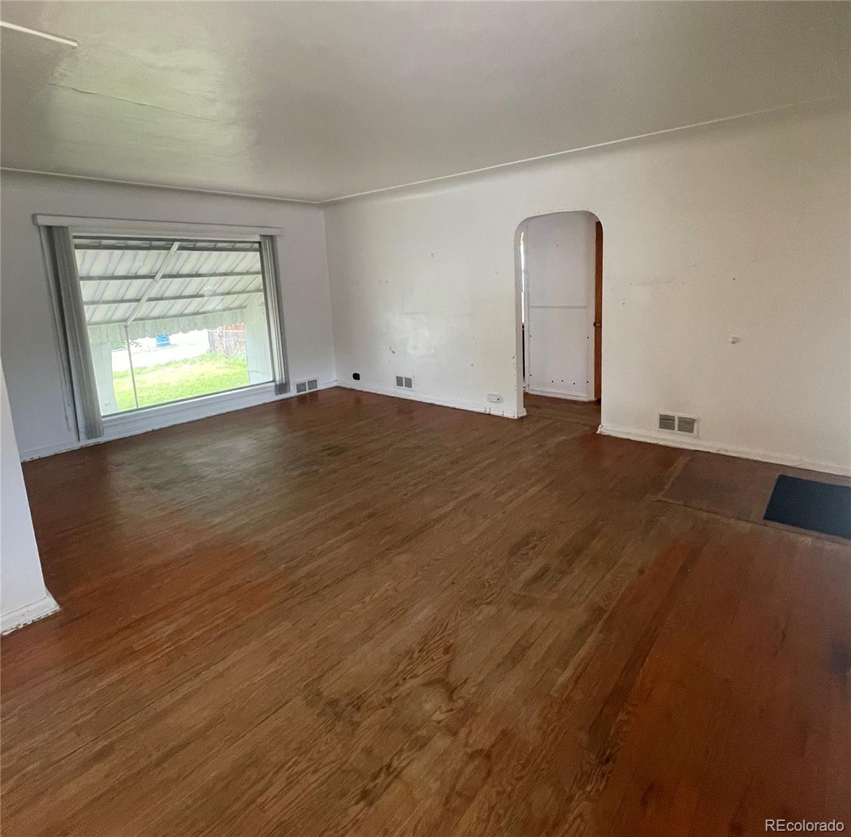 MLS Image #4 for 4549 s acoma street,englewood, Colorado