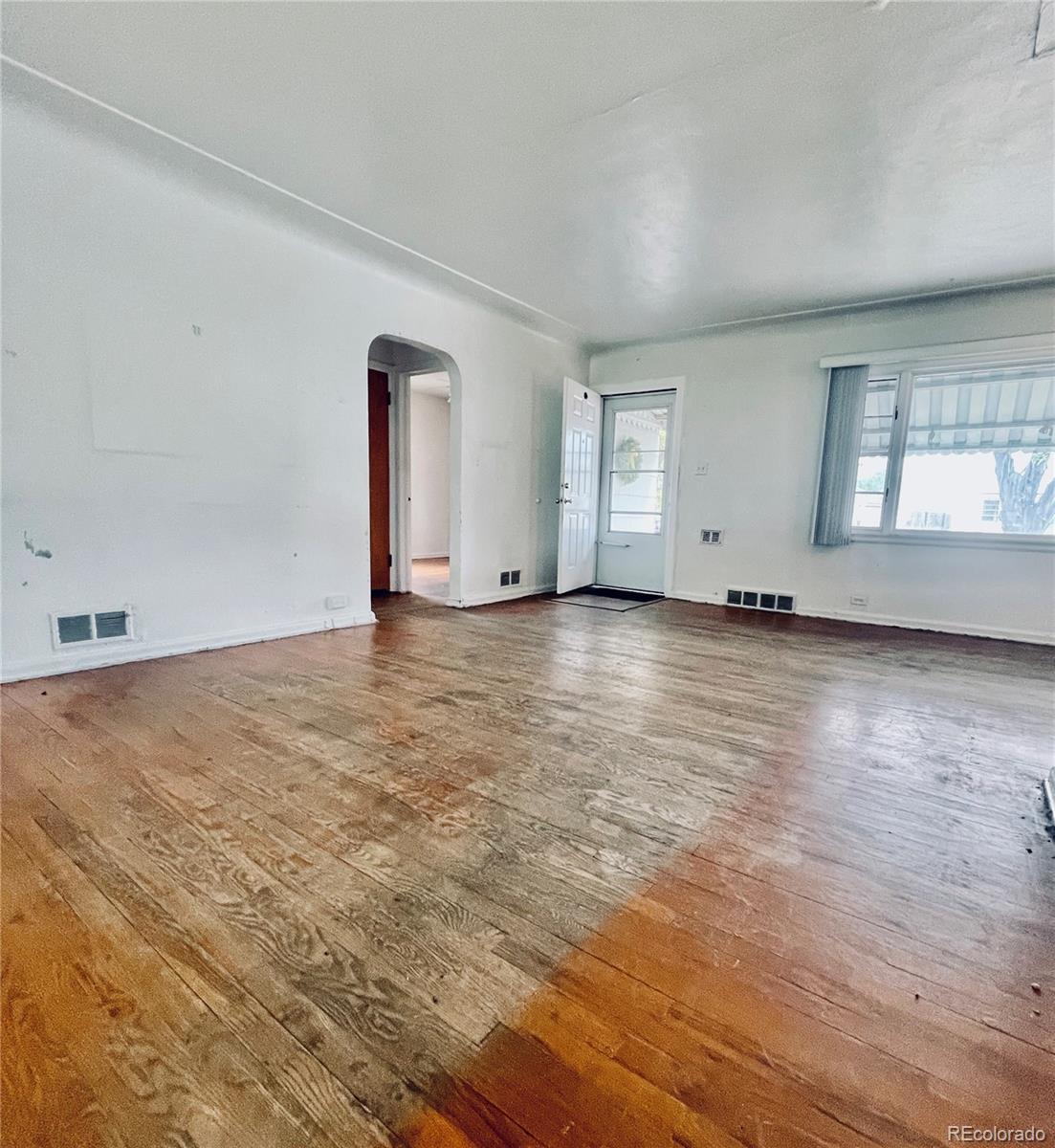 MLS Image #5 for 4549 s acoma street,englewood, Colorado