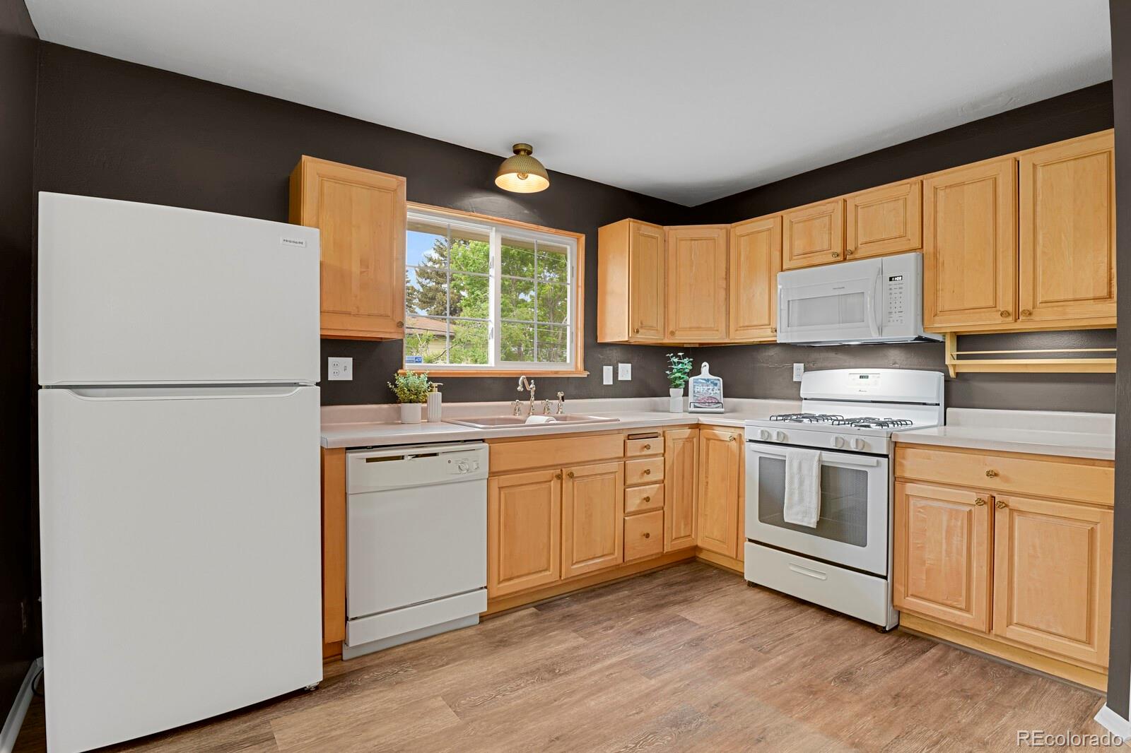 MLS Image #9 for 2017  collier drive,colorado springs, Colorado