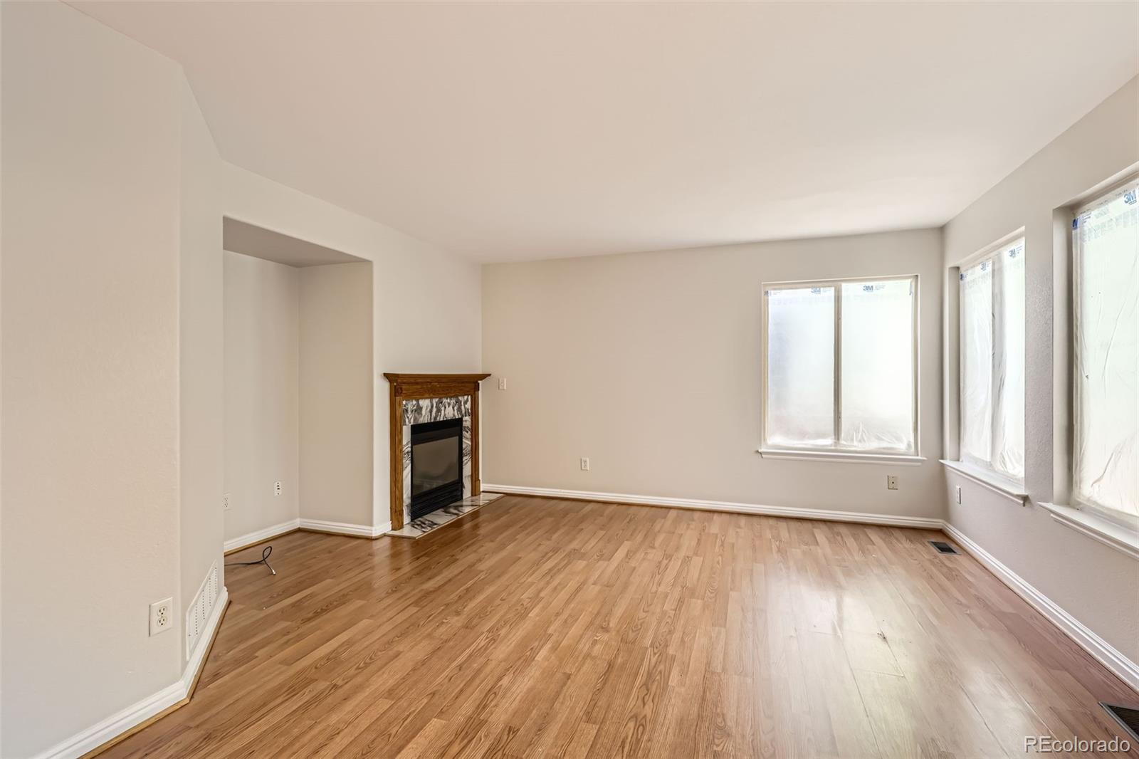 MLS Image #11 for 1145 s boston street,denver, Colorado