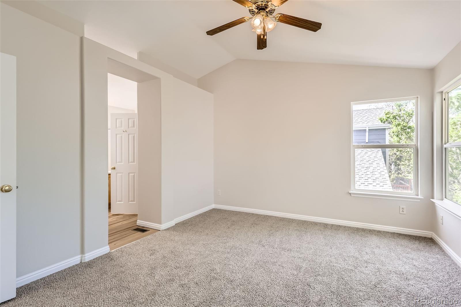 MLS Image #14 for 1145 s boston street,denver, Colorado