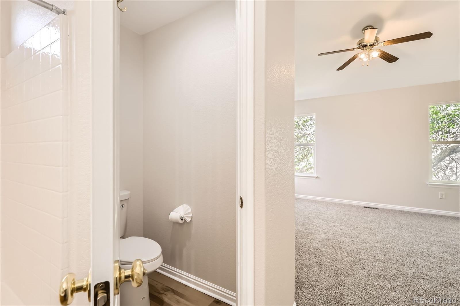 MLS Image #17 for 1145 s boston street,denver, Colorado