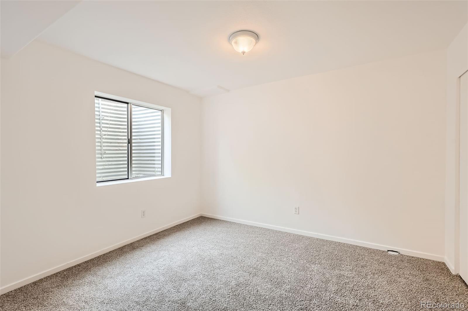 MLS Image #23 for 1145 s boston street,denver, Colorado
