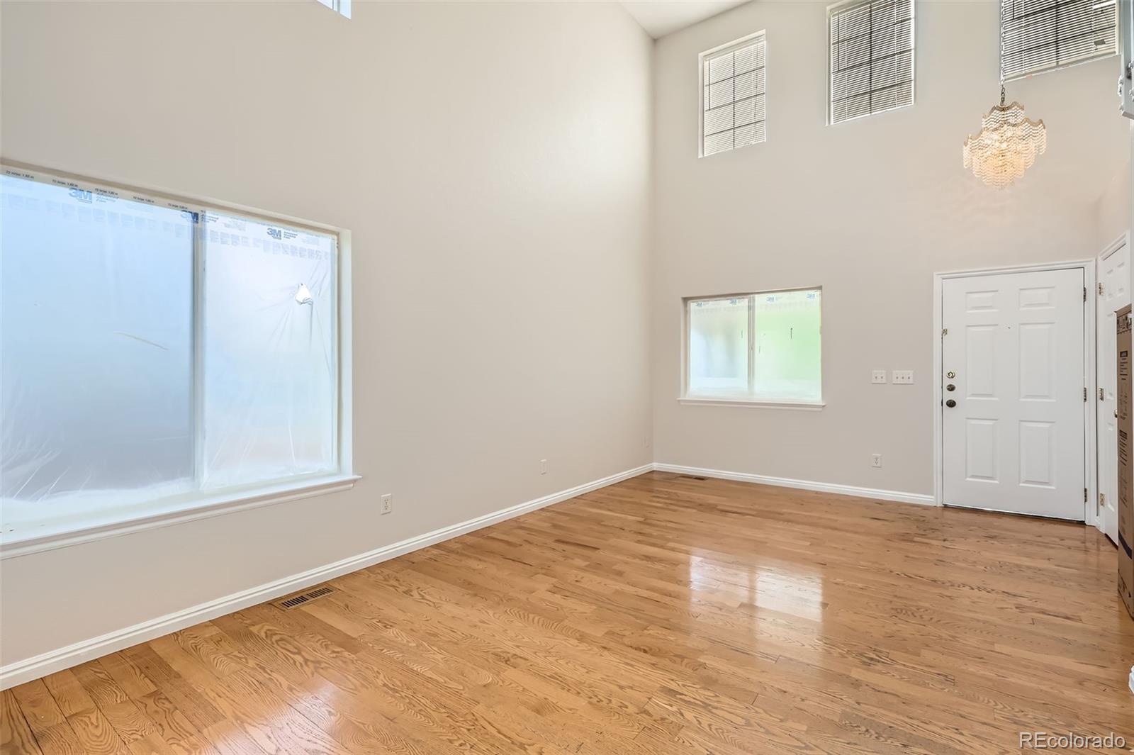 MLS Image #5 for 1145 s boston street,denver, Colorado
